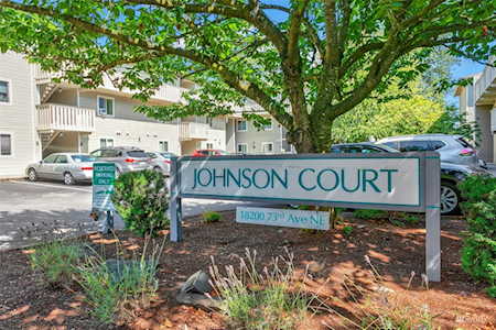 18200 73rd Ave NE #A313 Kenmore, WA 98028