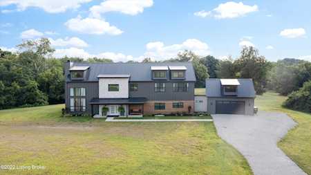 1991 Hochstrasser Rd Fisherville, KY 40023