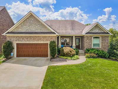 3876 Leighton Ln Lexington, KY 40515