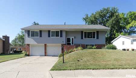 2806 W Wardcliffe Dr Peoria, IL 61604