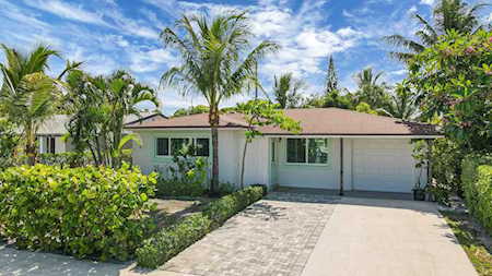 1617 N Ocean Breeze Lake Worth Beach, FL 33460
