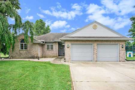 59800 Red Bird Court Mishawaka, IN 46544