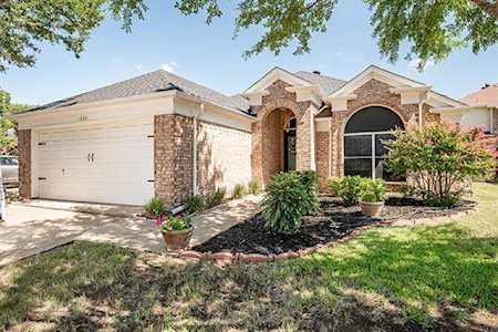 1604 Highdale Court Flower Mound, TX 75028