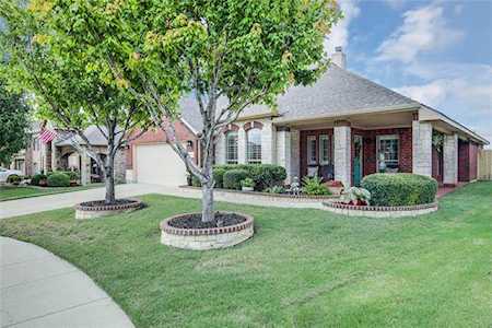 8404 Indian Bluff Trail Fort Worth, TX 76131