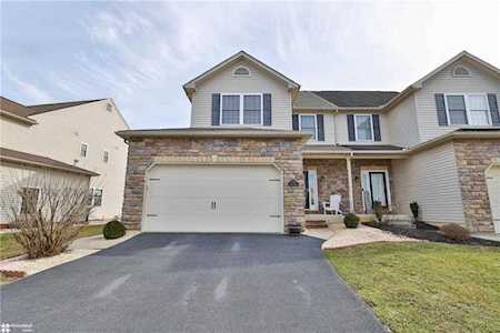 7730 Racite Rd Macungie, PA 18062