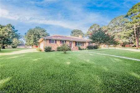 5017 Leslie Dr Portsmouth, VA 23703