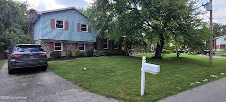 10306 Lark Park Dr Louisville, KY 40299