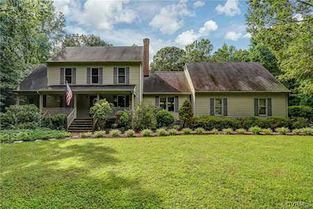 11402 Whispering Pines Ct Rockville, VA 23146