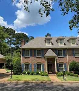 7210 Neshoba Cir Germantown, TN 38138