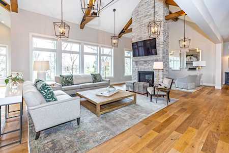 4201 Stone Grove CT Columbia, MO 65203
