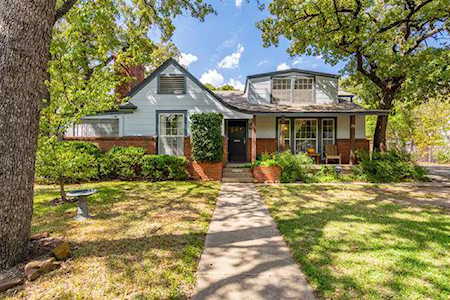 4757 Meadowbrook Drive Fort Worth, TX 76103