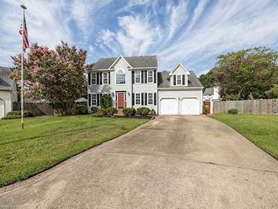 313 Musket Ct Chesapeake, VA 23322