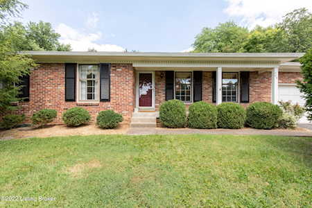 205 Kinnaird Ln Louisville, KY 40243