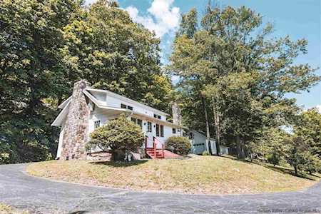 154 Glenford Wittenberg Rd Glenford, NY 12433