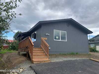 819 Cherry Street Anchorage, AK 99504
