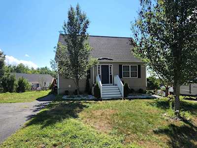 43 Whippoorwill Ridge Rd Farmington, NH 03835