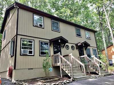 3 Brookeville Terrace Mount Pocono, PA 18344