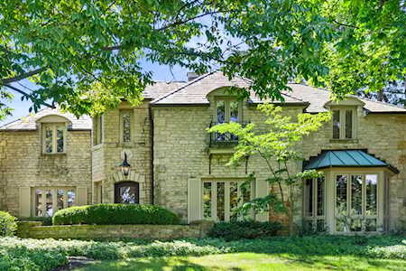 2294 Club Road Upper Arlington, OH 43221