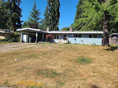 1519 146th Ave SE Bellevue, WA 98007