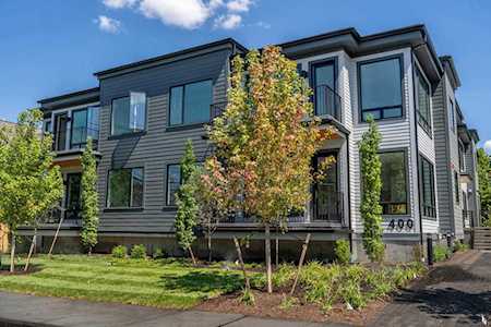 400 Hunnewell St #203 Needham, MA 02494