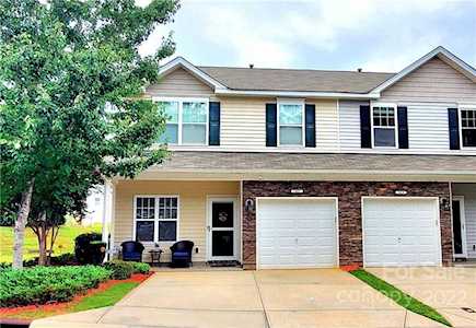 1417 Harpers Inlet Dr Clover, SC 29710