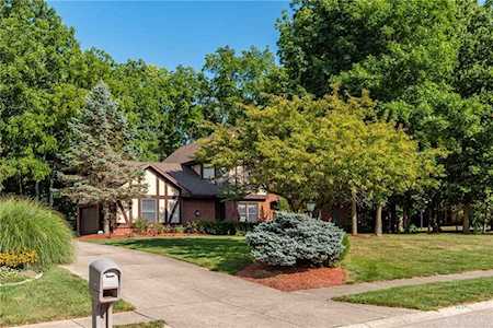 9606 Meadow Woods Lane Centerville, OH 45458