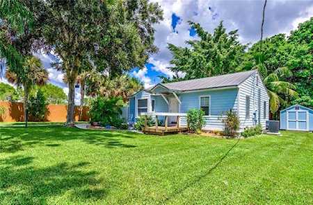 28071 Mango Dr Bonita Springs, FL 34134