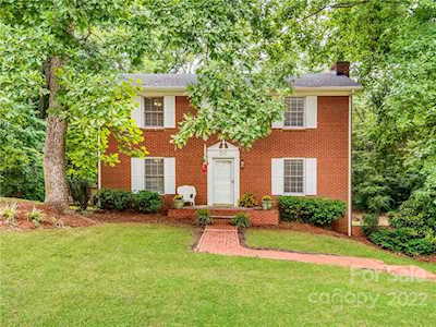 210 Kingsway Circle Charlotte, NC 28214