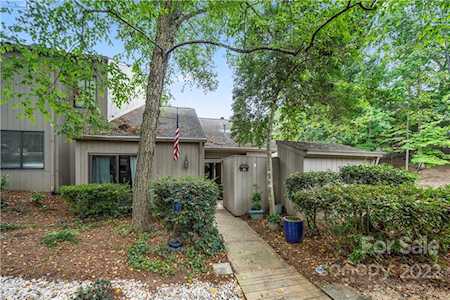 41 Old Post Rd Lake Wylie, SC 29710