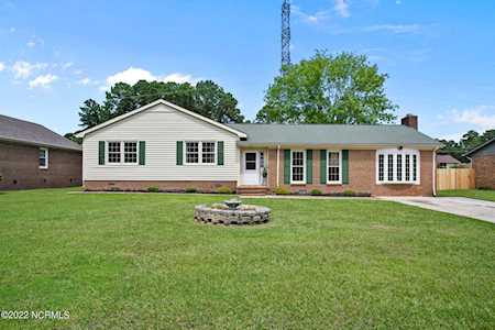 806 Winchester Road Jacksonville, NC 28546