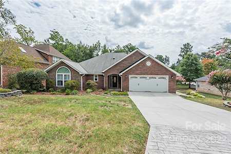 1330 Crown Ridge Dr Fort Mill, SC 29708