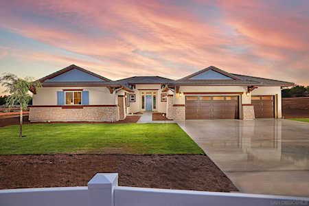 29244 Duffwood Ln Valley Center, CA 92082
