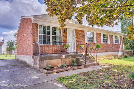 12435 Somerset Dr Louisville, KY 40229