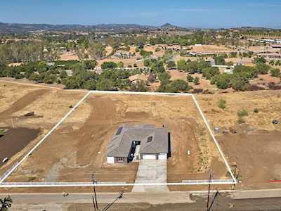 29256 Duffwood Ln Valley Center, CA 92082