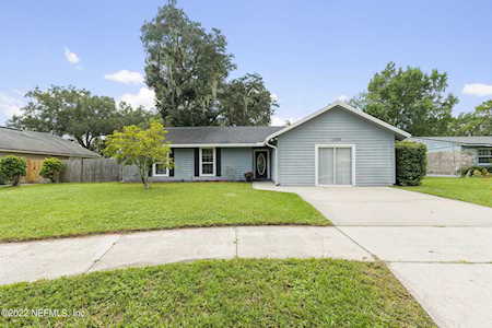 11504 Mandarin Woods Dr Jacksonville, FL 32223