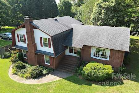 13538 Capriole Ln Matthews, NC 28105