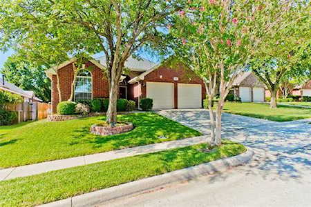 4808 Davy Crockett Trail Fort Worth, TX 76137