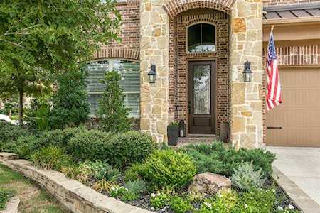 438 Middleton Drive Roanoke, TX 76262
