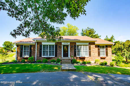 12129 Maplewood Rd Goshen, KY 40026
