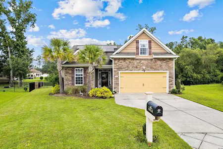 605 Blue Daisy Ct. Loris, SC 29569