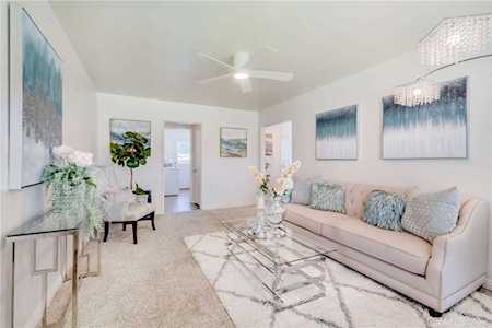 4732 Autry Ave Long Beach, CA 90808