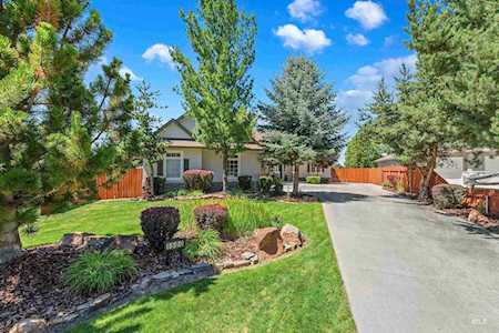 1500 W Powder Ct. Eagle, ID 83616
