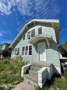 725 Peninsula Drive Daytona Beach, FL 32118