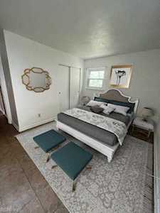3332 Brookbridge Rd Virginia Beach, VA 23452