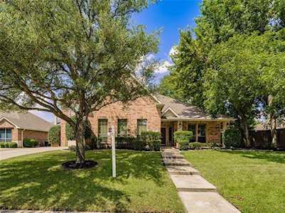 2837 Lukenbach Drive Plano, TX 75074