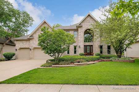 2335 Fox Boro Ln Naperville, IL 60564