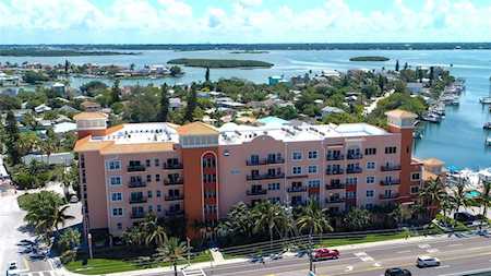 13235 Gulf Blvd #304 Madeira Beach, FL 33708