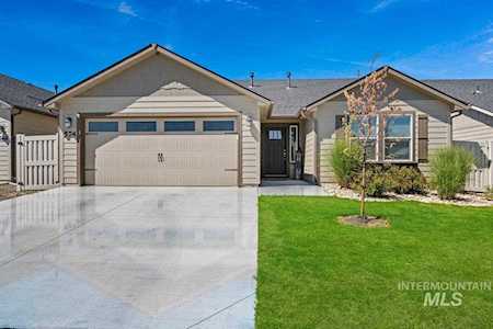 574 Alpine Lake Street Middleton, ID 83644