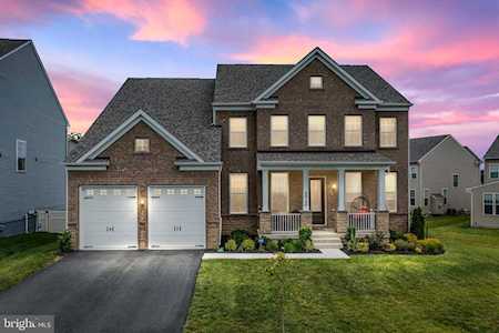 40790 Yarrow Grove Place Aldie, VA 20105