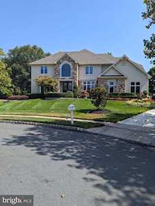 14 Dressage Ct Cherry Hill, NJ 08003